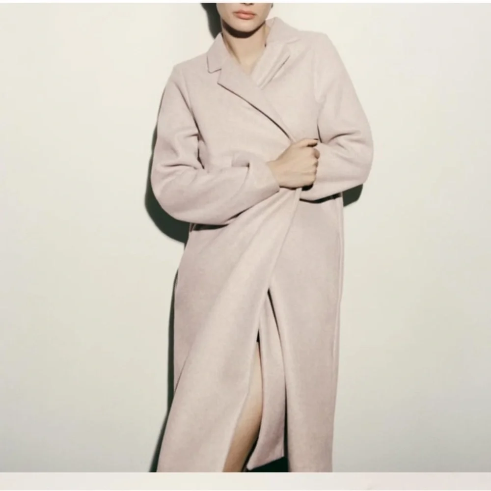 Zara Lapel Coat- Black Medium - Picture 5 of 7